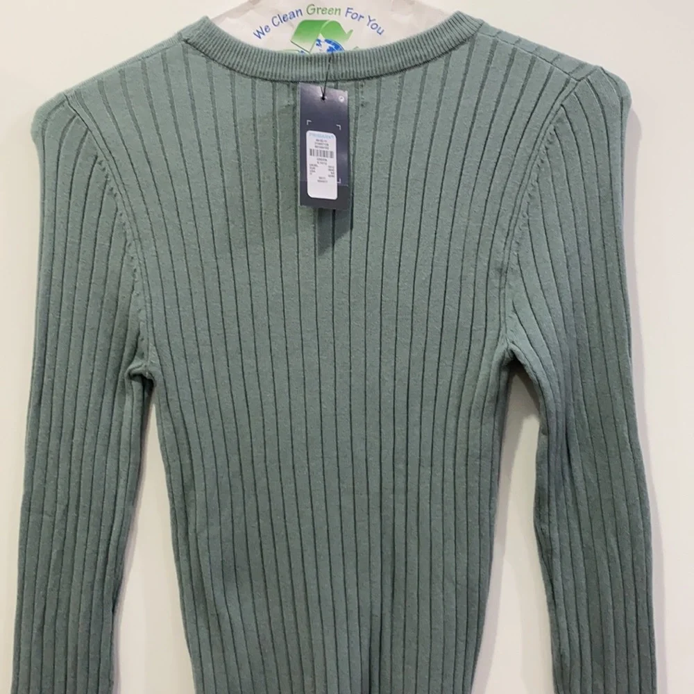 Green-blue Ribbed Top - Picture 2 of 2
